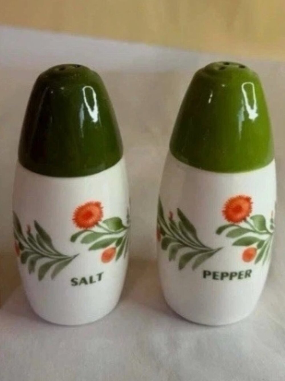 Ceramic Floral Egg Salt & Pepper Shaker Set Green White Orange 3.5in 2pc